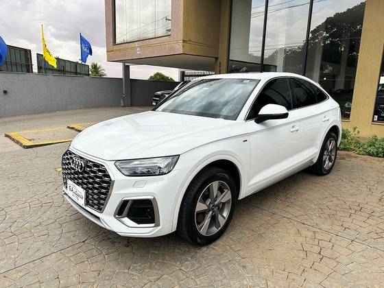 AUDI Q5 2.0 55 TFSIE PHEV PERFORMANCE BLACK QUATTRO S TRONIC AUDI Q5 2.0 55 TFSIE PHEV PERFORMANCE BLACK QUATTRO S TRONIC